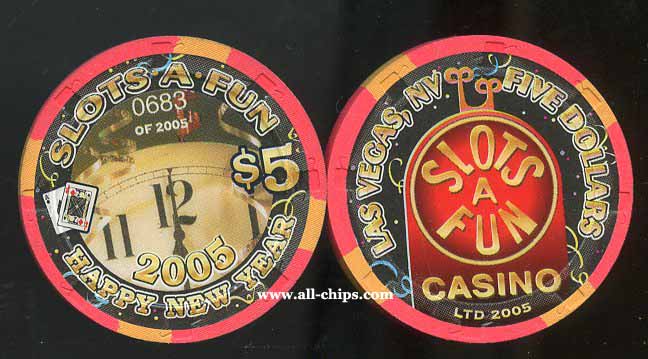 $5 Slots A Fun Happy New Year 2005 Numbered